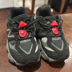 New Balance Kids Black and Red Sneakers